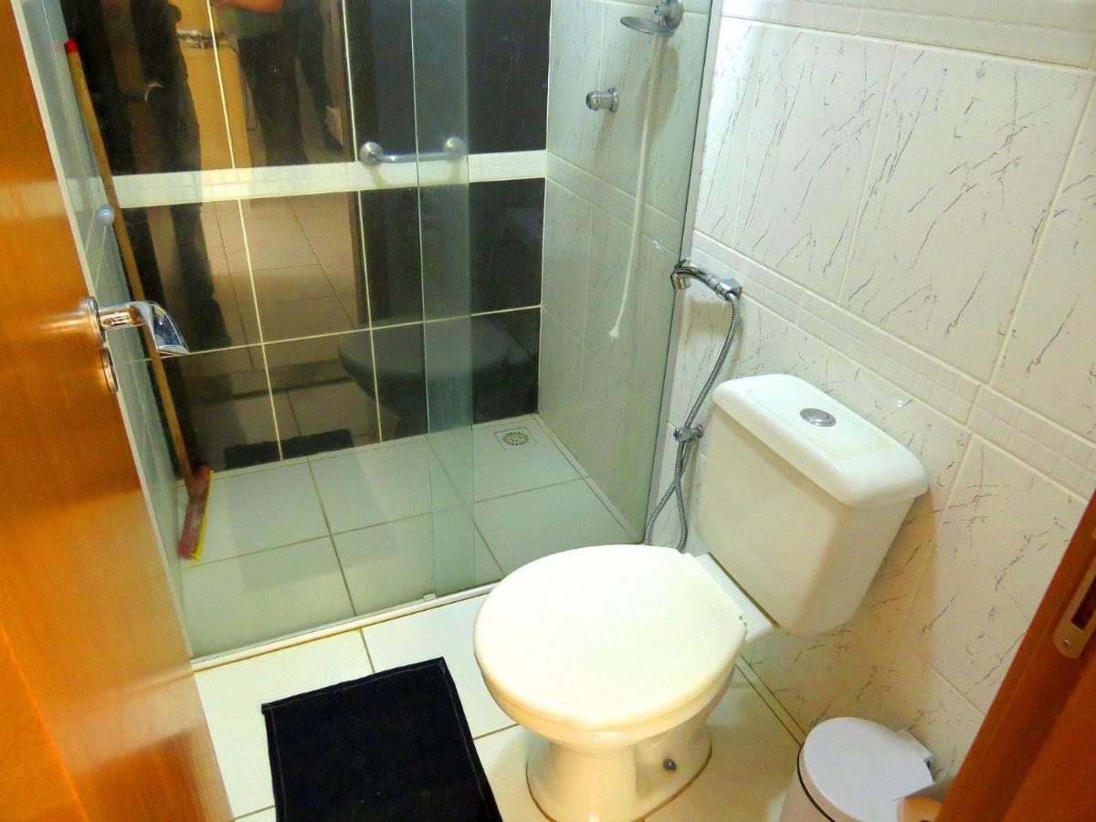 Pontal Do Lago Apartamentos Para Temporada Калдас-Новас Екстер'єр фото
